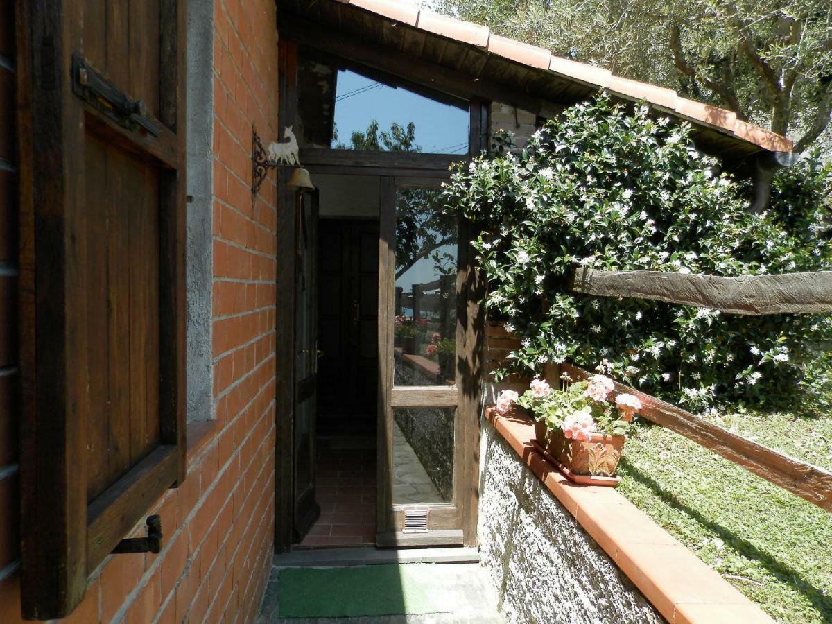 Tra Er Boscu Er Maa Villa Volastra Exterior photo